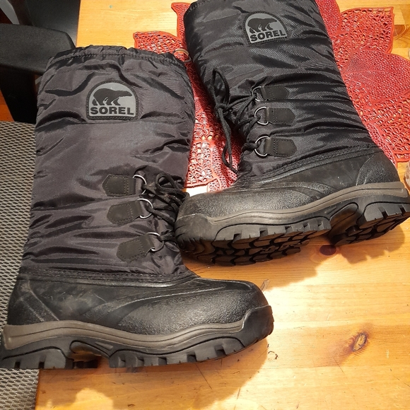 Sorel Shoes - Sorel snowlion winter boots